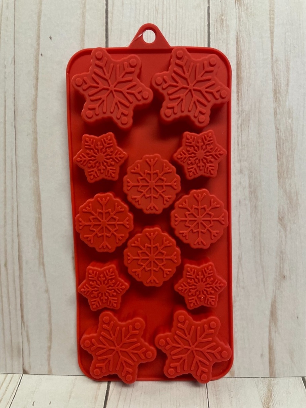 Silicone Shaped Candy Mold Chocolate Gummy Ice Winter Snowflakes 12 Cavity NEW